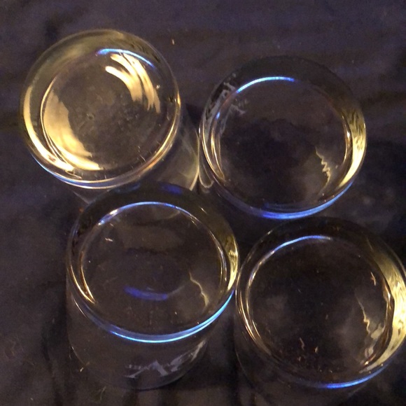 BLACK VELVET CANADIAN WHISKY Glass - Picture 4 of 4